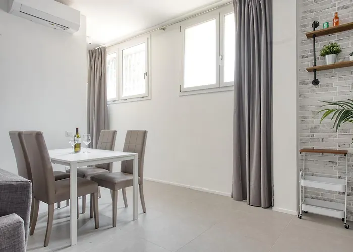 Politecnico - Elegant Urban Flat شقة