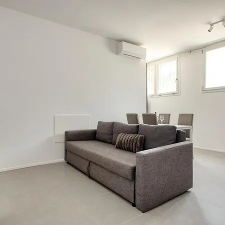 Politecnico - Elegant Urban Flat * 米兰